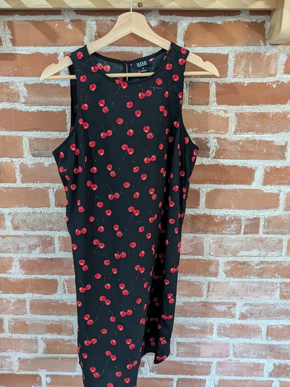 Women's Cherry Print Sleeveless Top